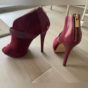 Michael Kors Burgundy Wine Red Ankle booties seude 10